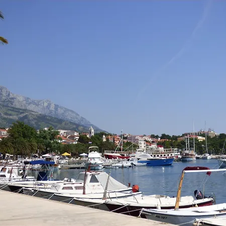 Appartamento For 2 People - Split Region With Sea View - Close To Commodities Baška Voda