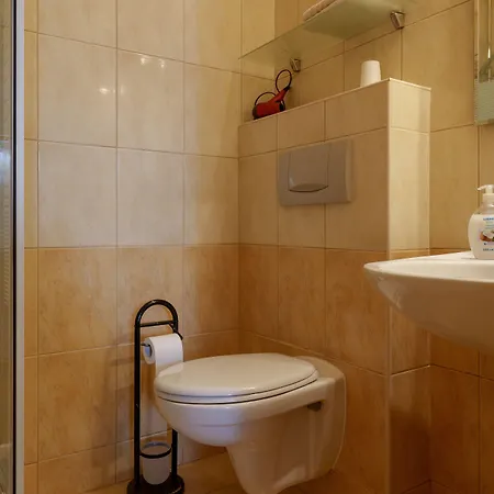 For 2 People - Split Region With Sea View - Close To Commodities